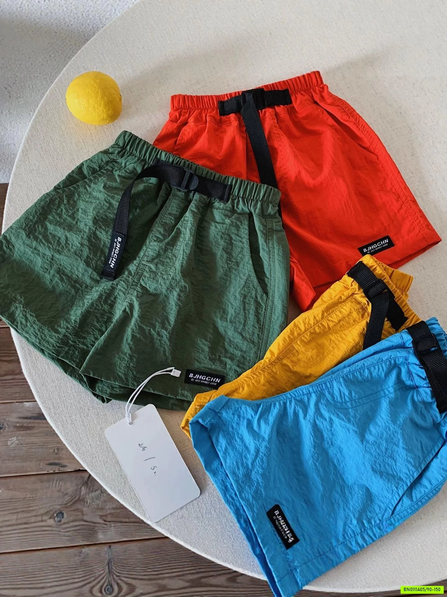 SHORT GIÓ CẠP KHÓA ĐEN