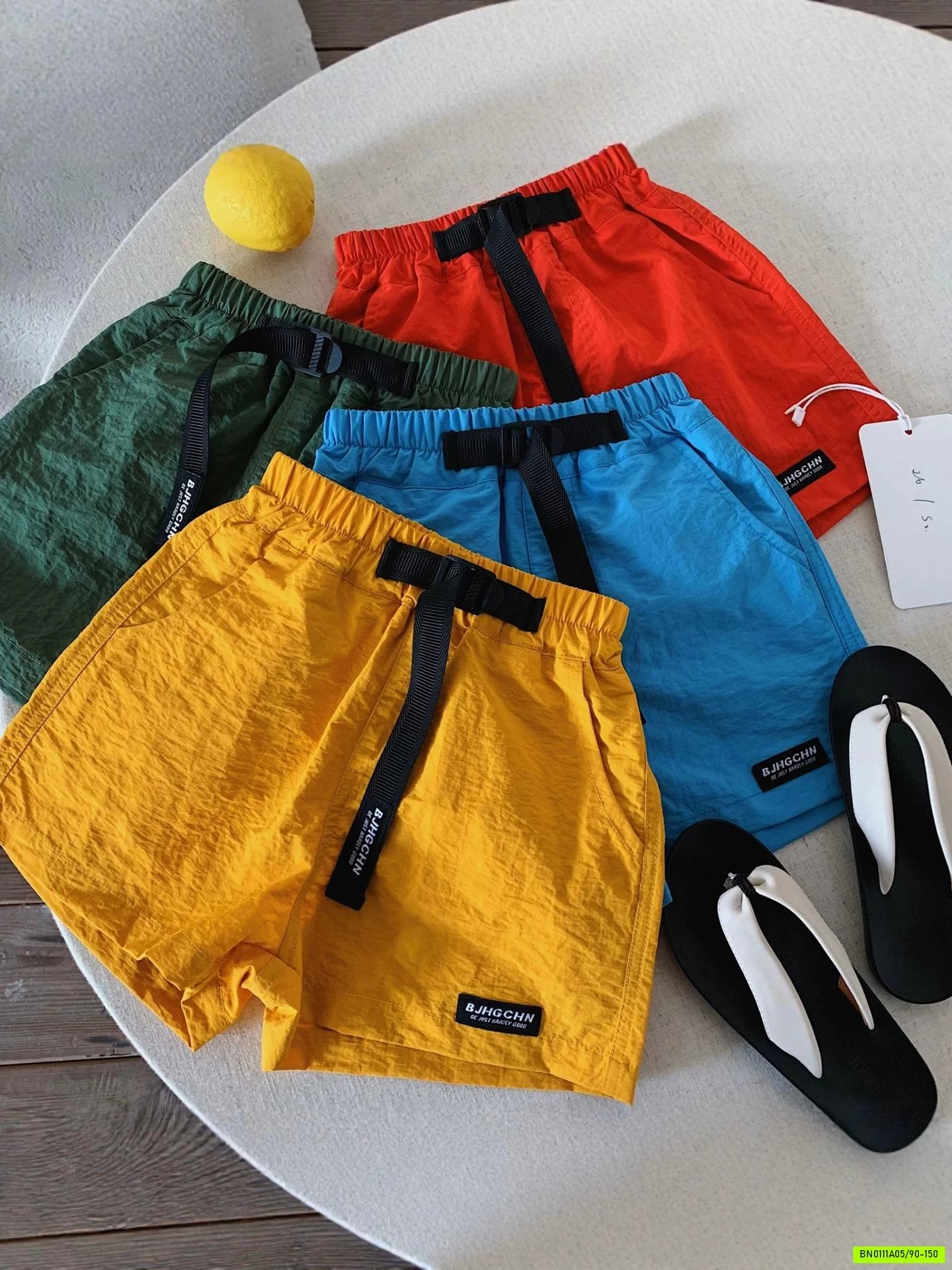 SHORT GIÓ CẠP KHÓA ĐEN