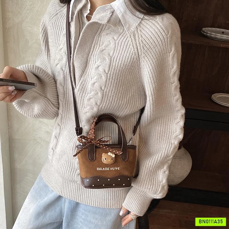 TÚI XÁCH KITTY VINTAGE MẸ BÉ