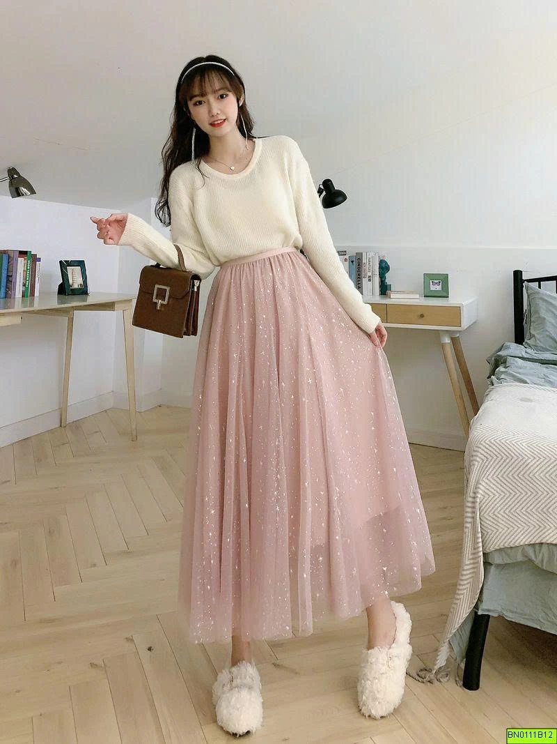 CHÂN VÁY TULLE ÁNH SAO