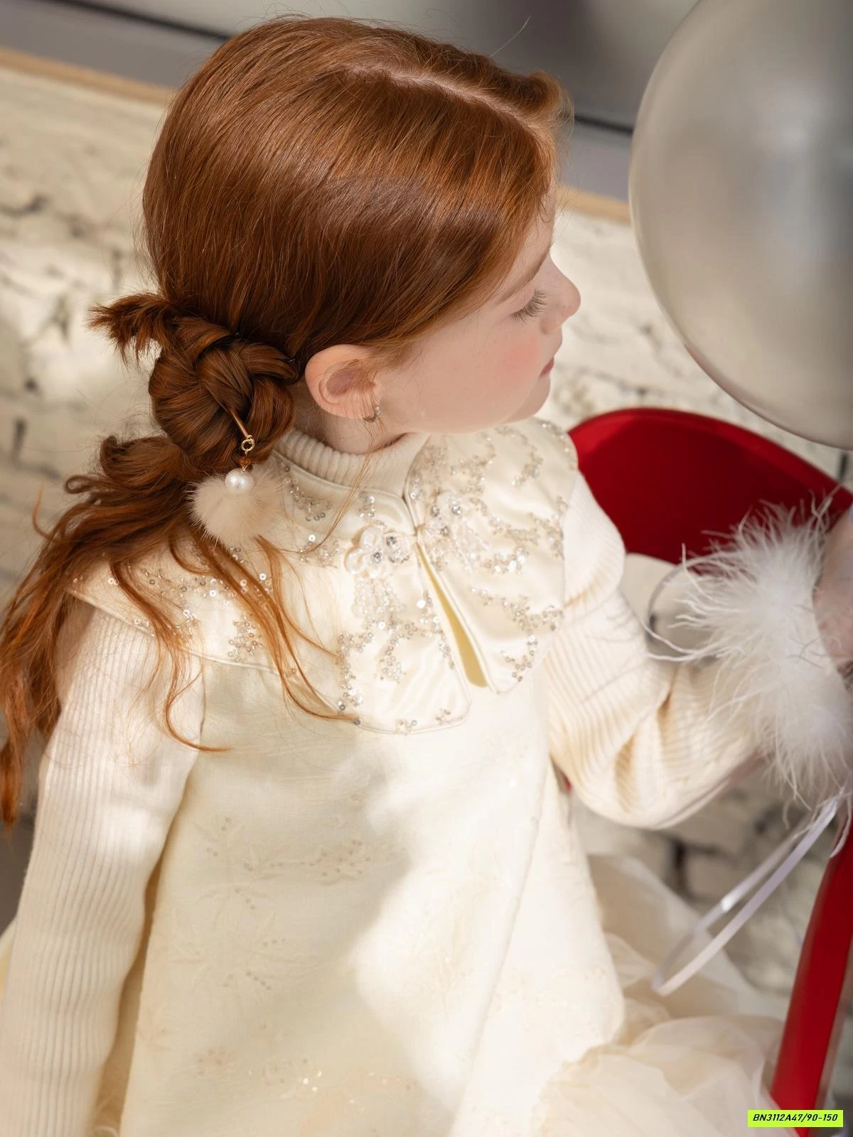 SƯỜN XÁM LÓT NHUNG PHỐI VOAN (KO KÈM ÁO LEN)