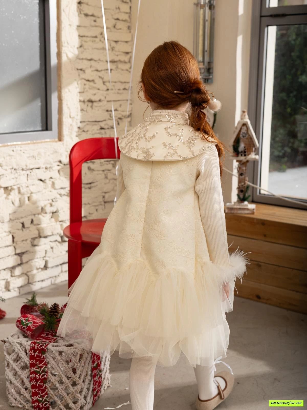 SƯỜN XÁM LÓT NHUNG PHỐI VOAN (KO KÈM ÁO LEN)