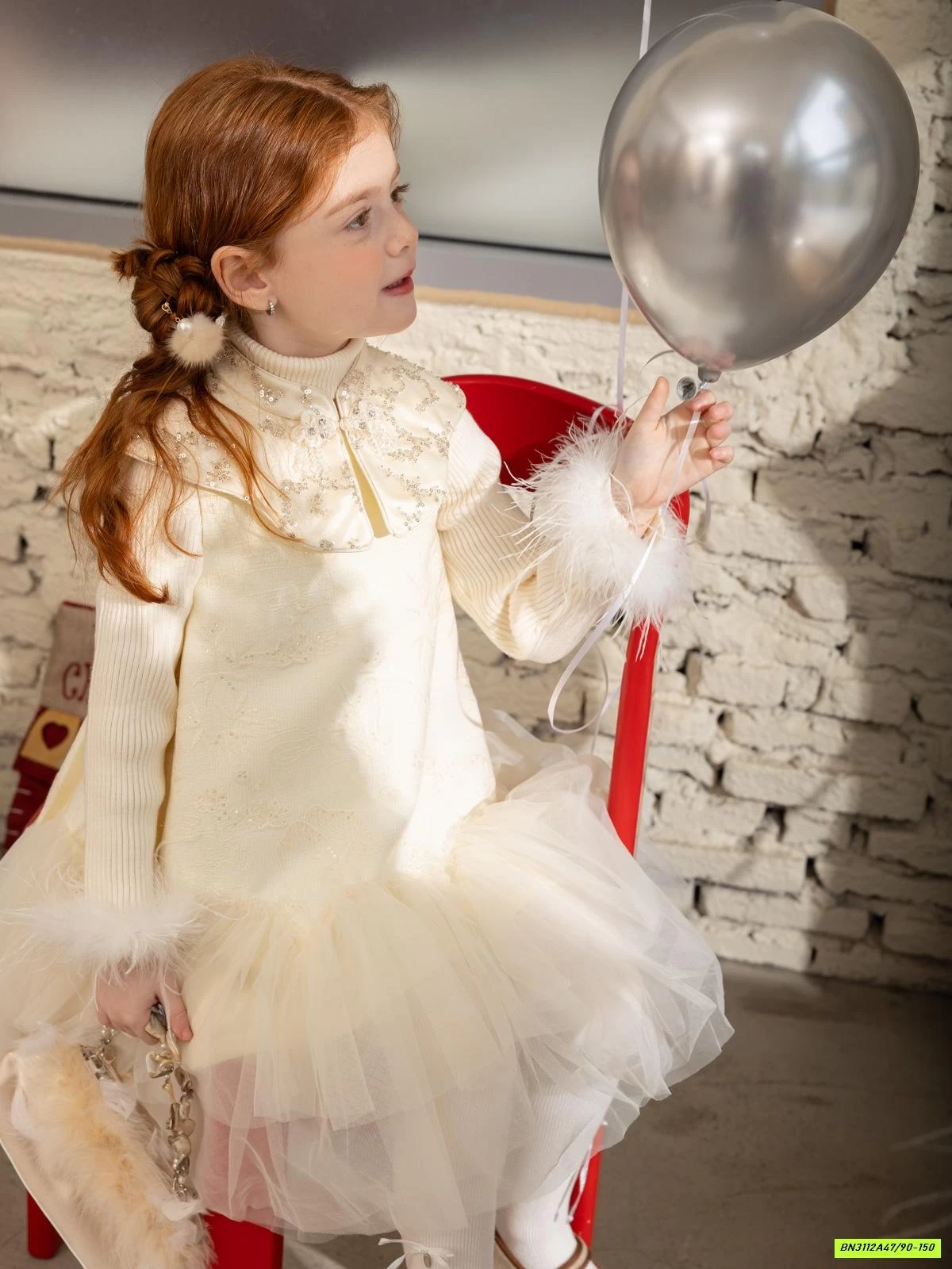 SƯỜN XÁM LÓT NHUNG PHỐI VOAN (KO KÈM ÁO LEN)