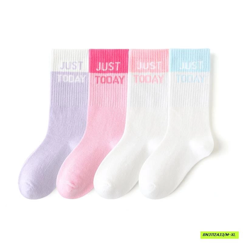 SÉT 4Đ TẤT PHỐI MÀU NGANG GỐI BG