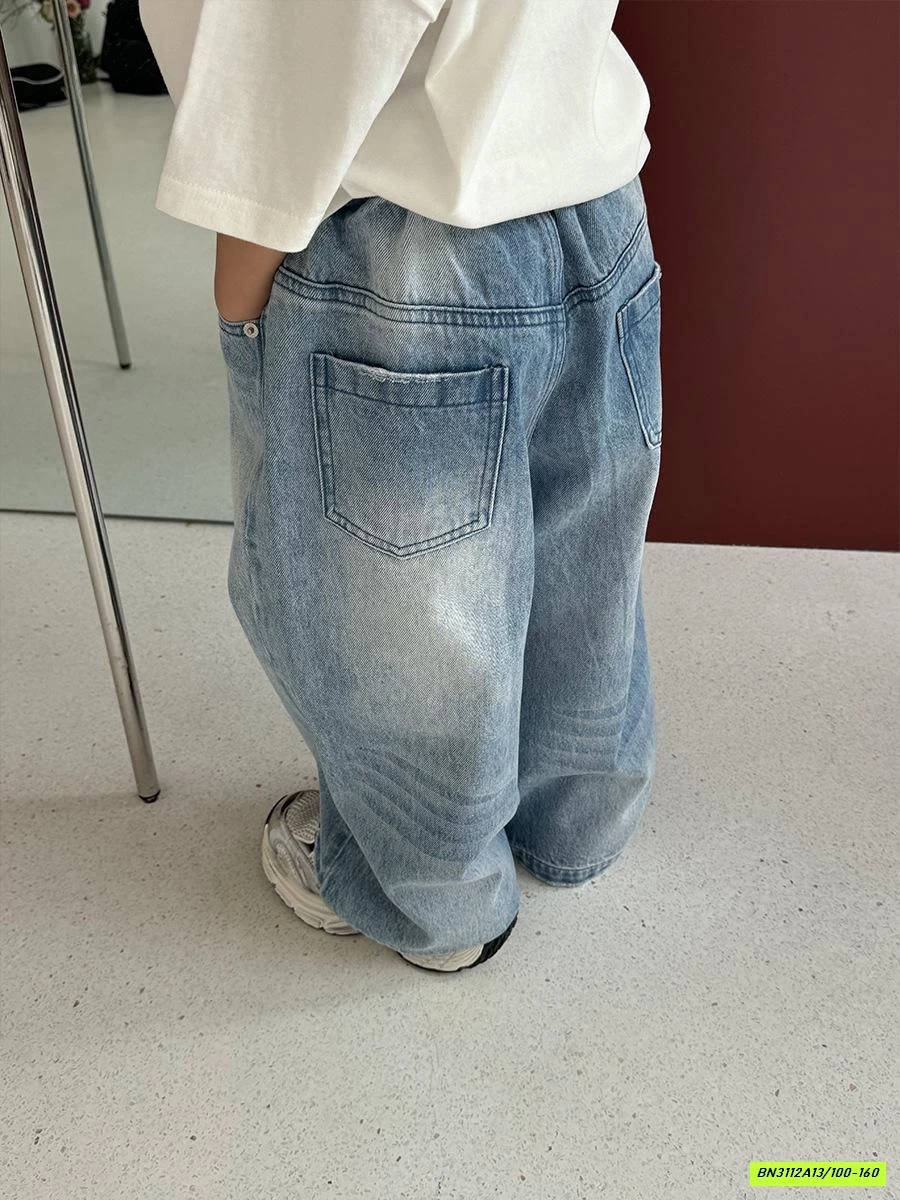 JEANS SUÔNG RÁCH GỐI