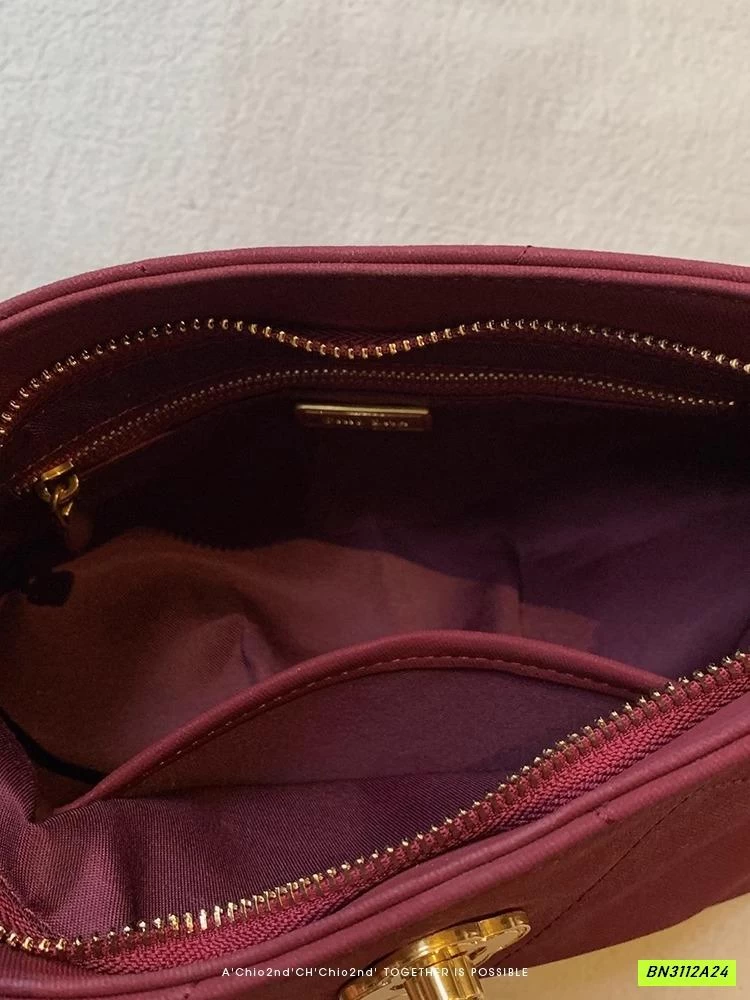 TÚI NHUNG HOA TRÀ VÀNG CHIO2ND