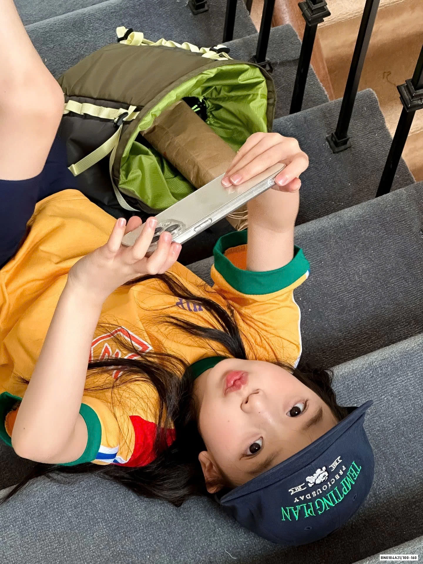 ÁO CAM SỌC VAI CÁ TÍNH TCKIDS