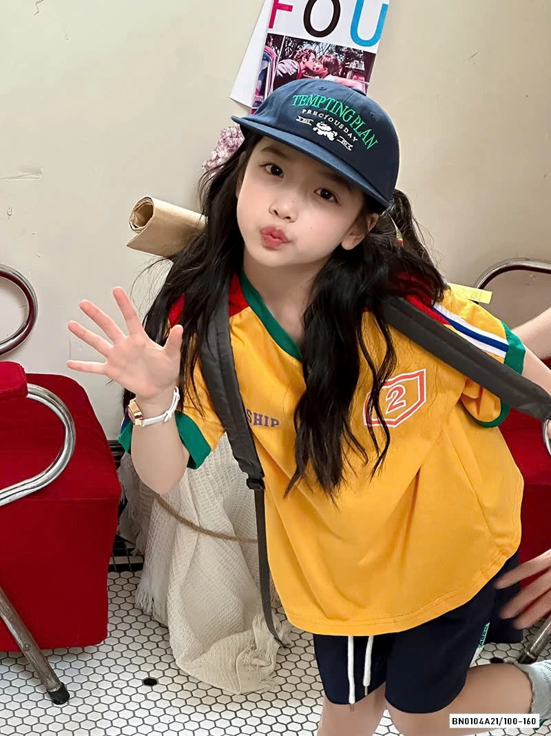 ÁO CAM SỌC VAI CÁ TÍNH TCKIDS