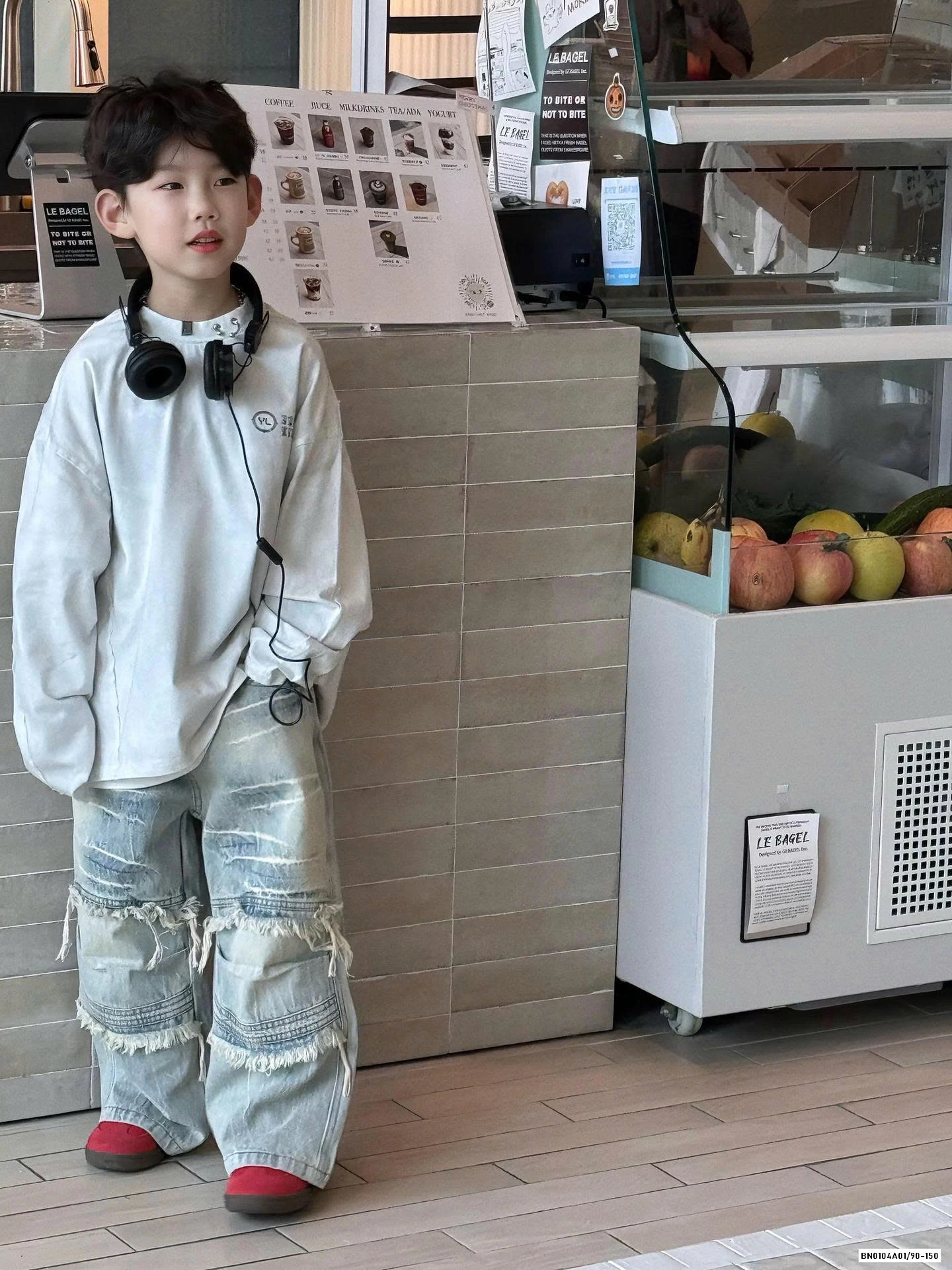 JEANS SUÔNG RÁCH VÁ GỐI