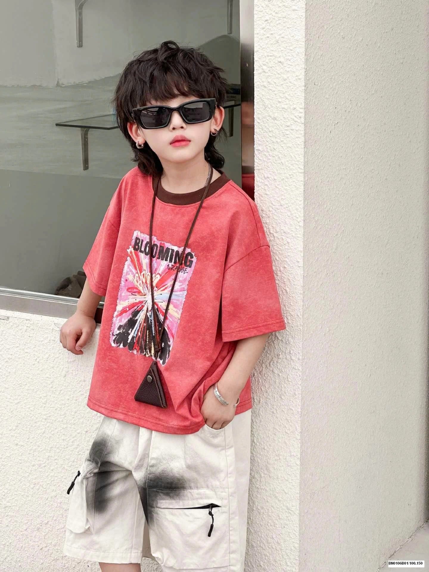 ÁO PHÔNG ĐỎ MIX QUẦN SHORT LOANG MÀU BT