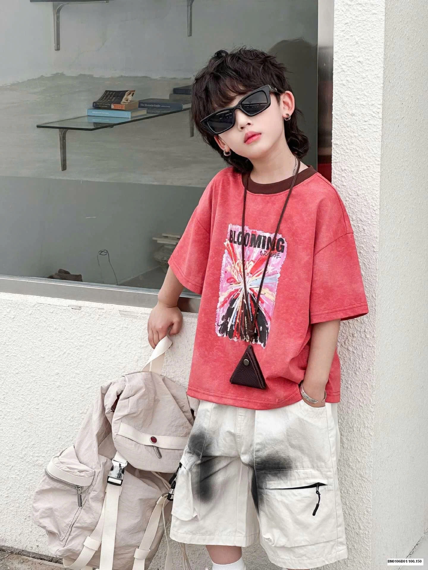 ÁO PHÔNG ĐỎ MIX QUẦN SHORT LOANG MÀU BT