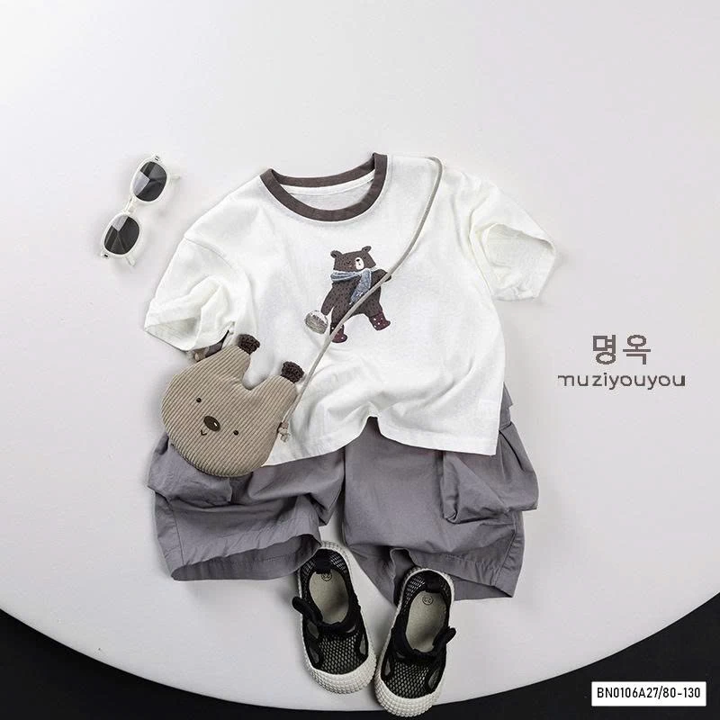 ÁO THUN GẤU VIỀN CỔ