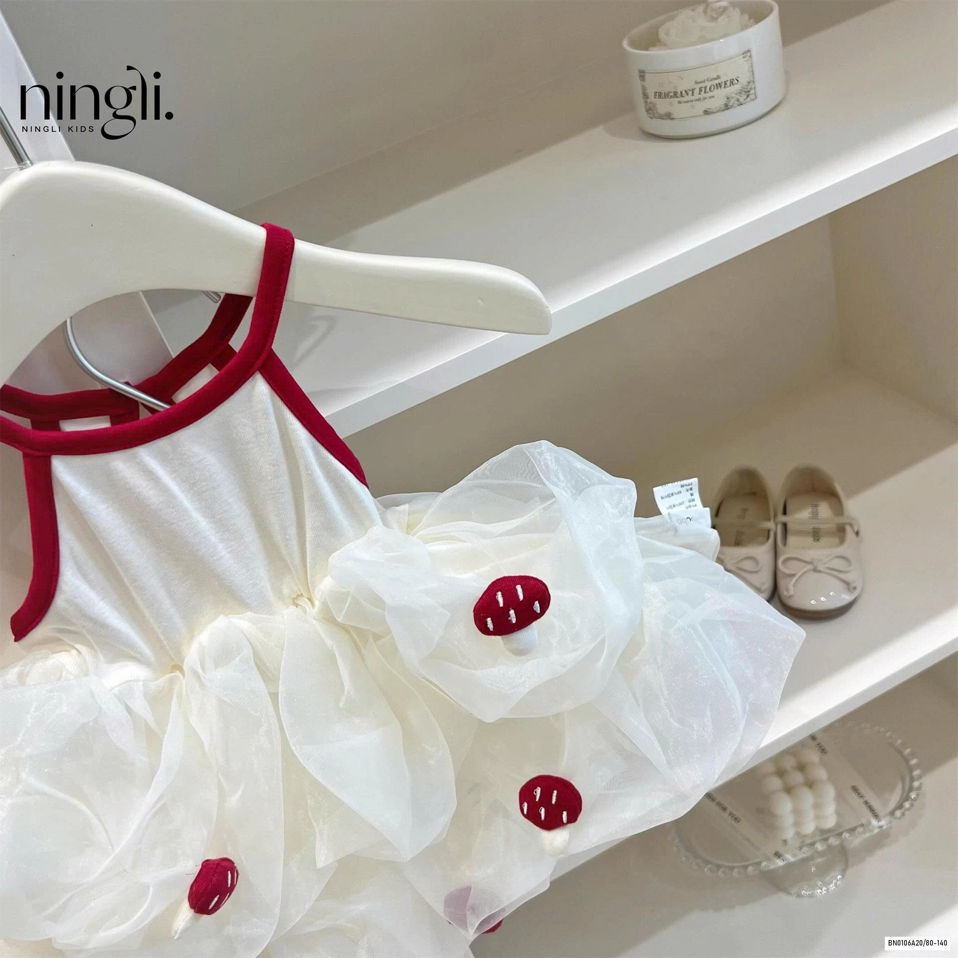 ĐẦM VOAN 2 DÂY GẮN DÂU TÂY