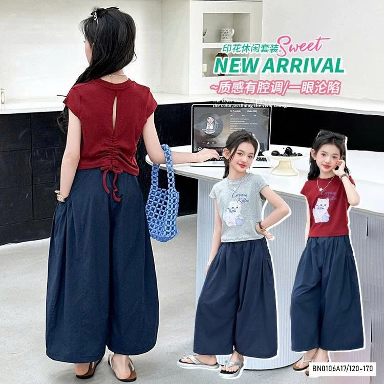 CROPTOP MÈO MIX JEANS ÔNG RỘNG