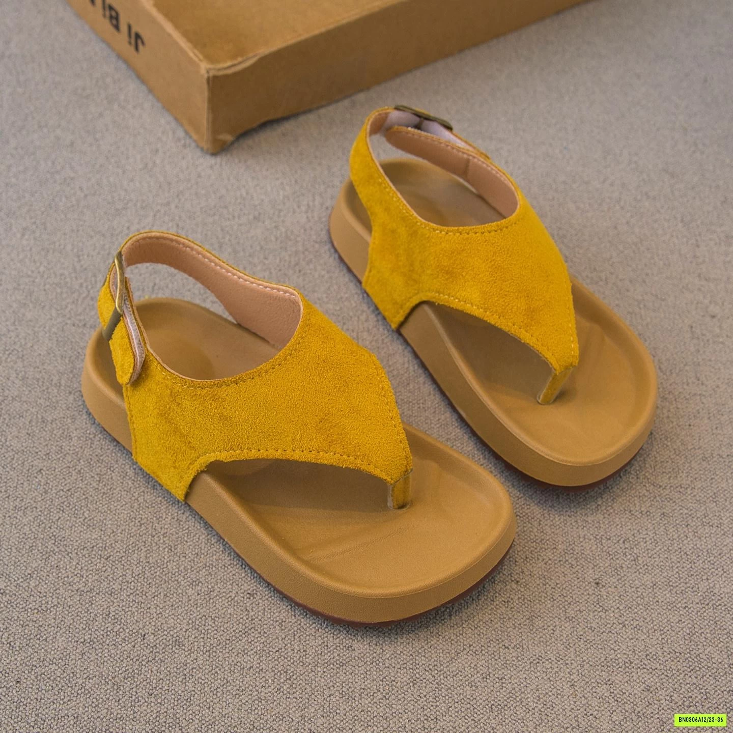 SANDAL XỎ NGÓN BẢN TO