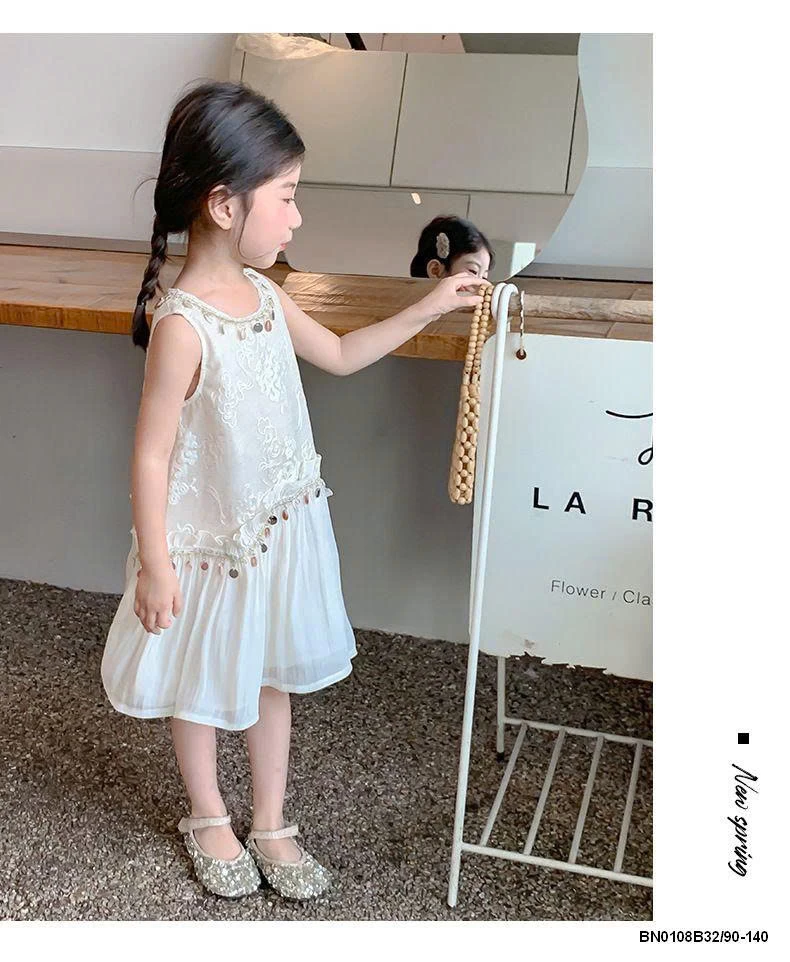 VÁT SÁT NÁCH GẮN ĐÁ SẮC MÀU