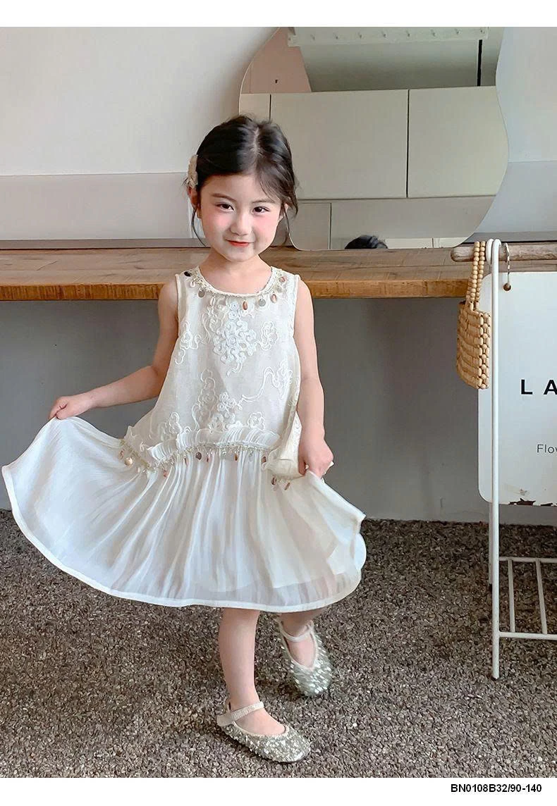 VÁT SÁT NÁCH GẮN ĐÁ SẮC MÀU