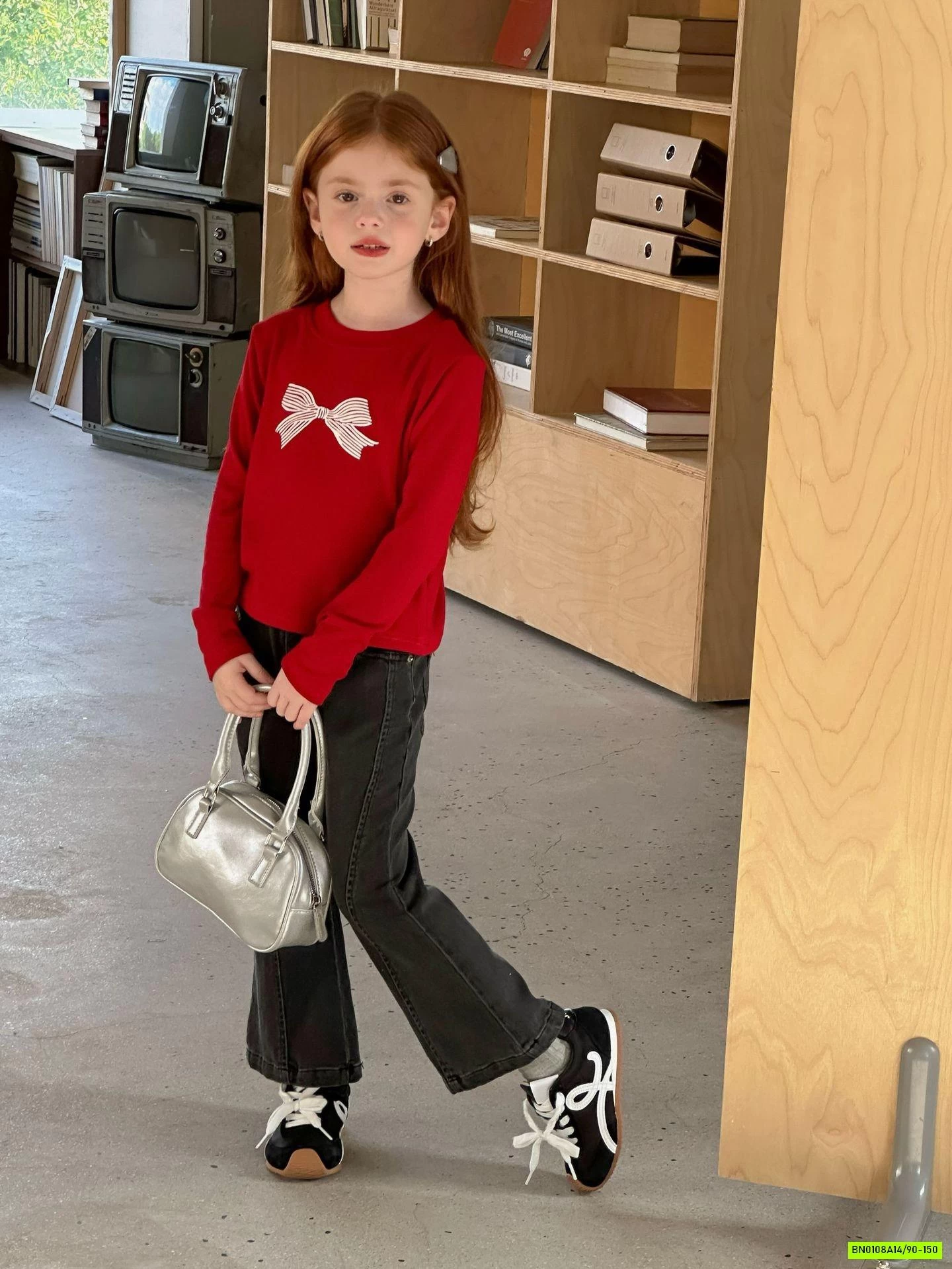 JEANS LOE GÂN TRƯỚC