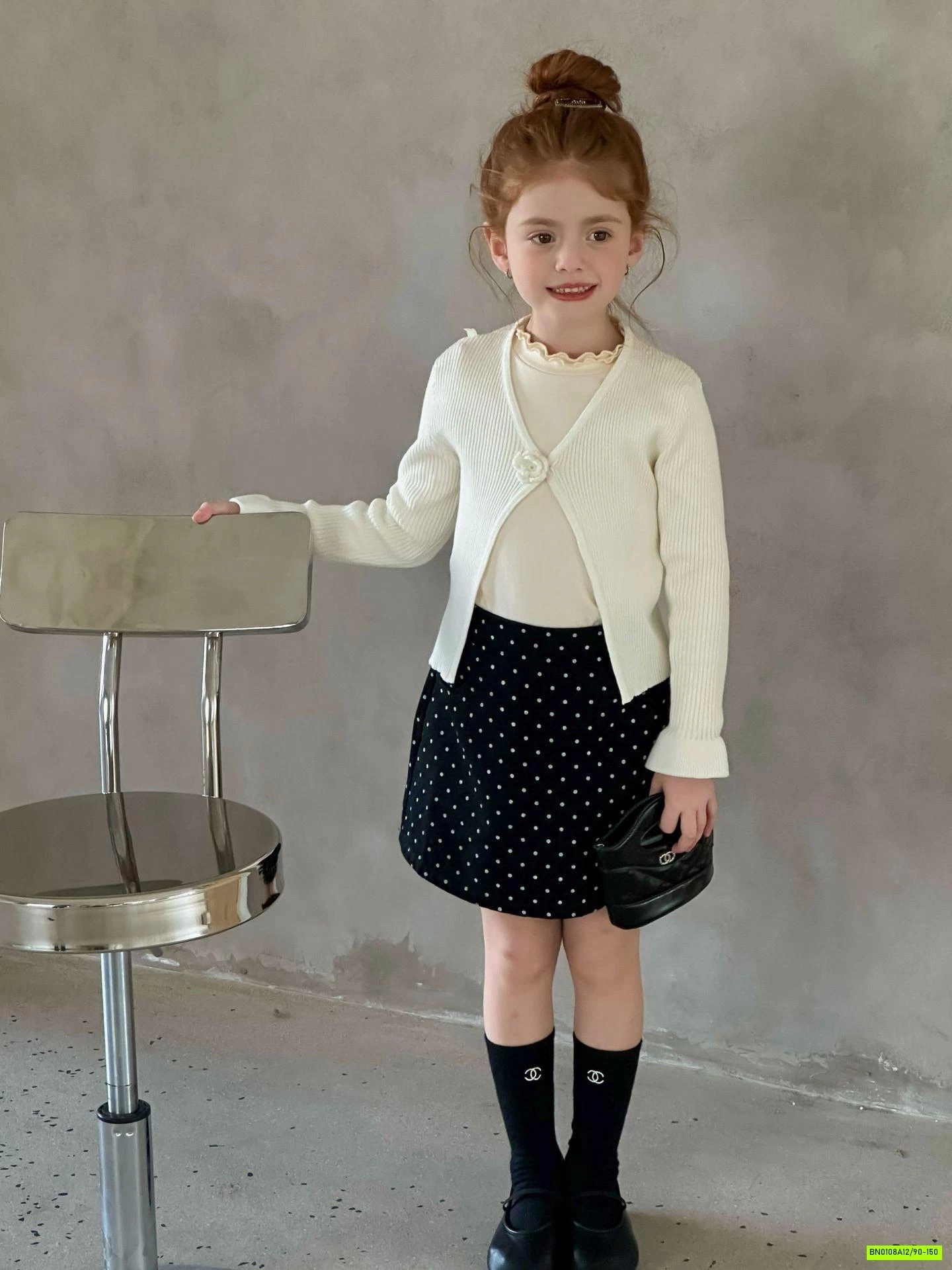 CHÂN VÁY CHỮ A CHẤM BI