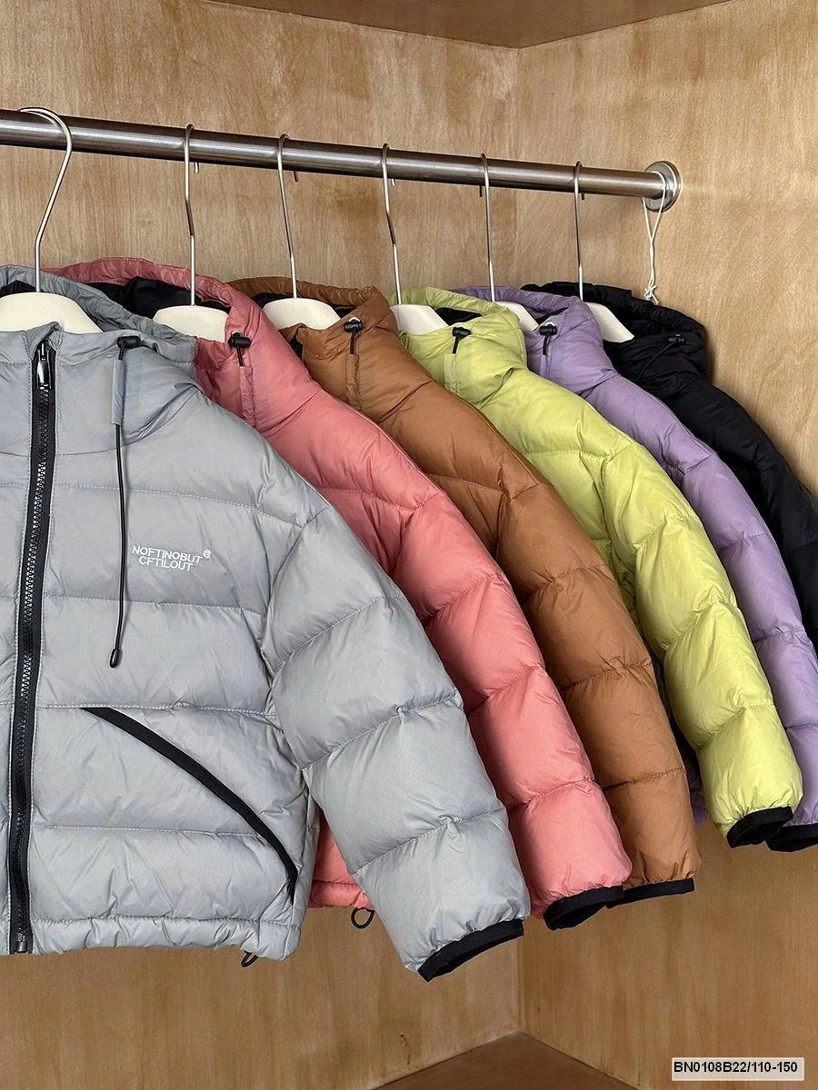 ÁO PHẢI TRƠN LIỀN MŨ LOGO CHỮ