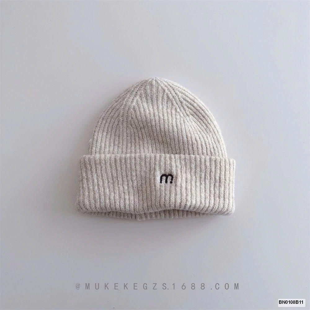 MŨ LEN CHÚ TIỂU CHỮ M