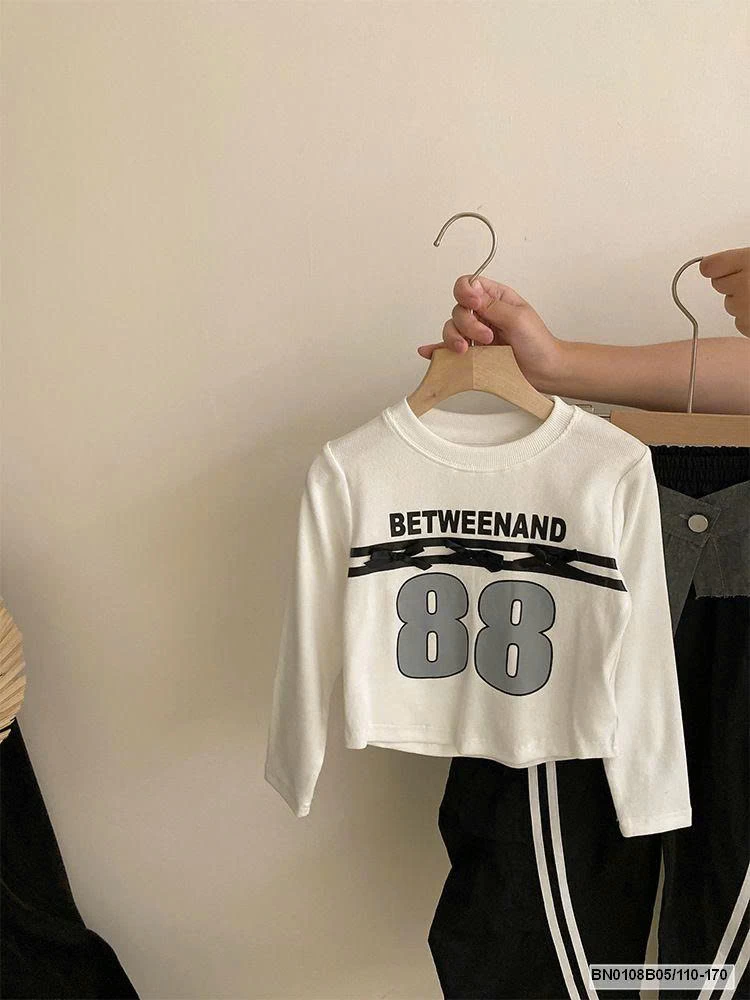 SÉT ÁO THUN DÁNG NGẮN MIX QUẦN THỂ THAO