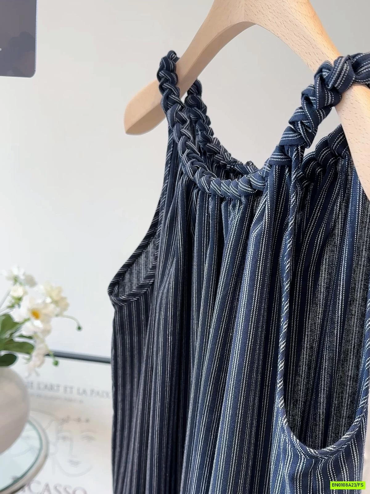 ĐẦM MAXI CỔ YẾM KẺ SỌC ANNA