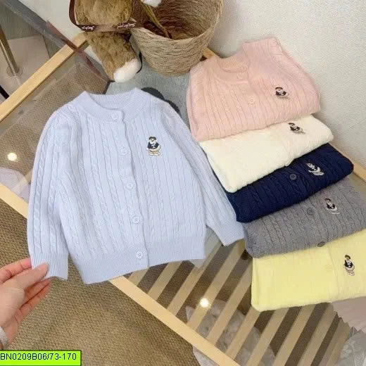 ÁO LEN CARDIGAN THÊU GẤU CHO BÉ