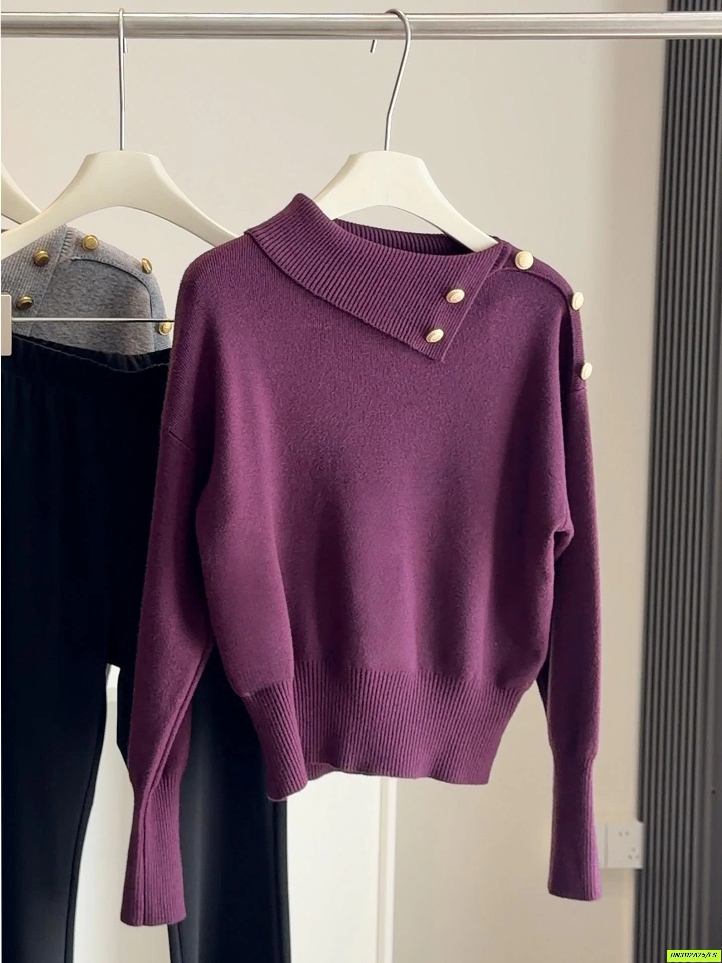 ÁO LEN CỔ ĐỔ PHỐI CÚC NGỌC ANNA