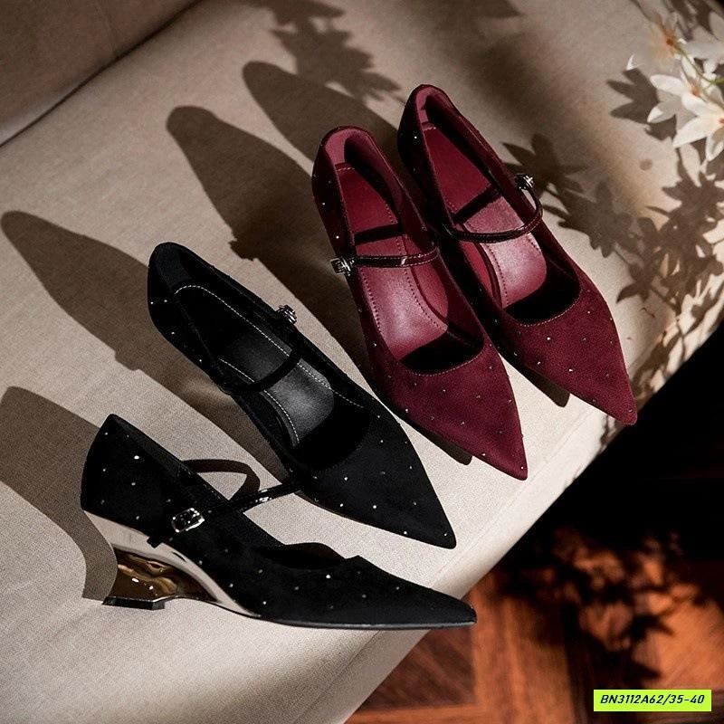 GIÀY NHUNG CAO GÓT MŨI NHỌN ĐÁNH ĐÁ