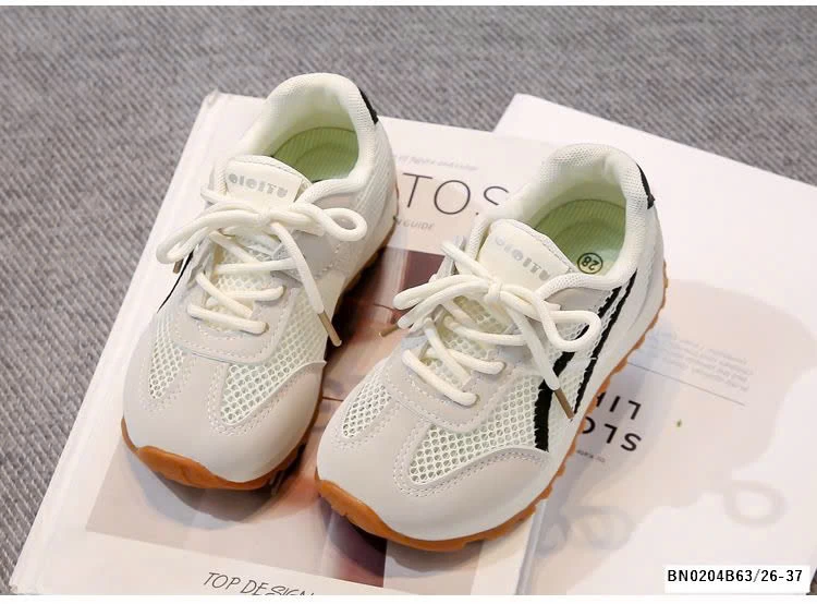 GIÀY THỂ THAO LƯỚI MÙA HÈ