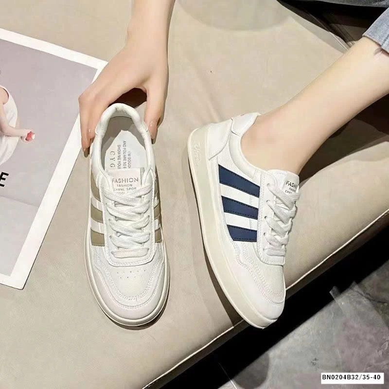 GIÀY THỂ THAO NỮ 3 SỌC