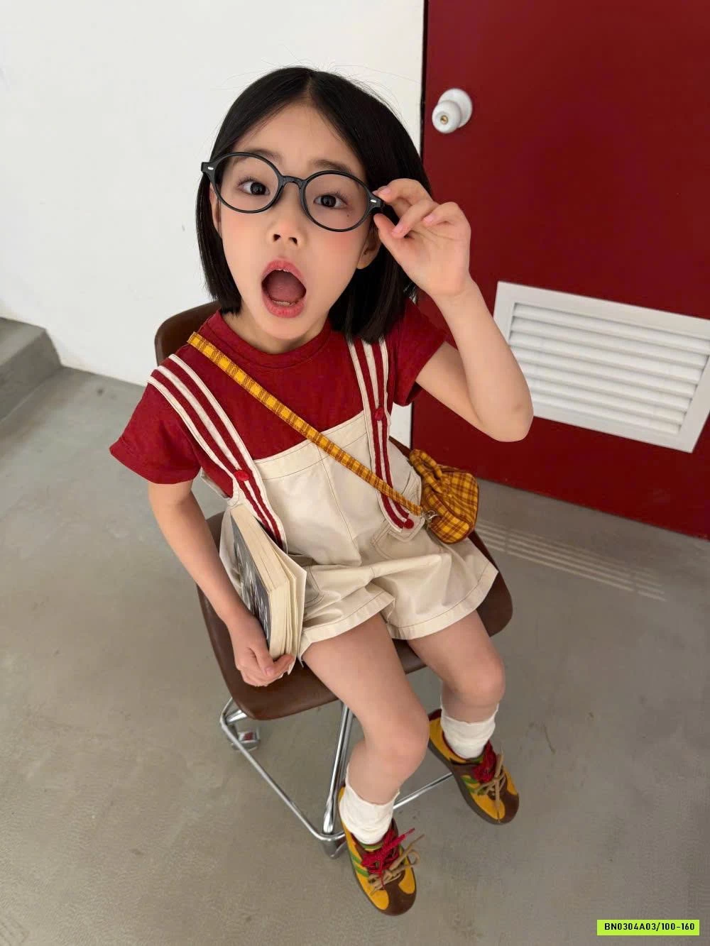 SÉT ÁO ĐỎ MIX QUẦN YẾM