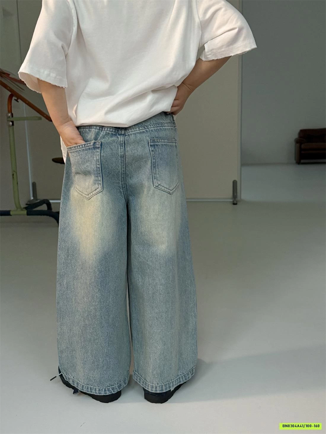 JEANS SUÔNG BẠC GỐI GIẢ TÚI CÁ TÍNH CHEESE