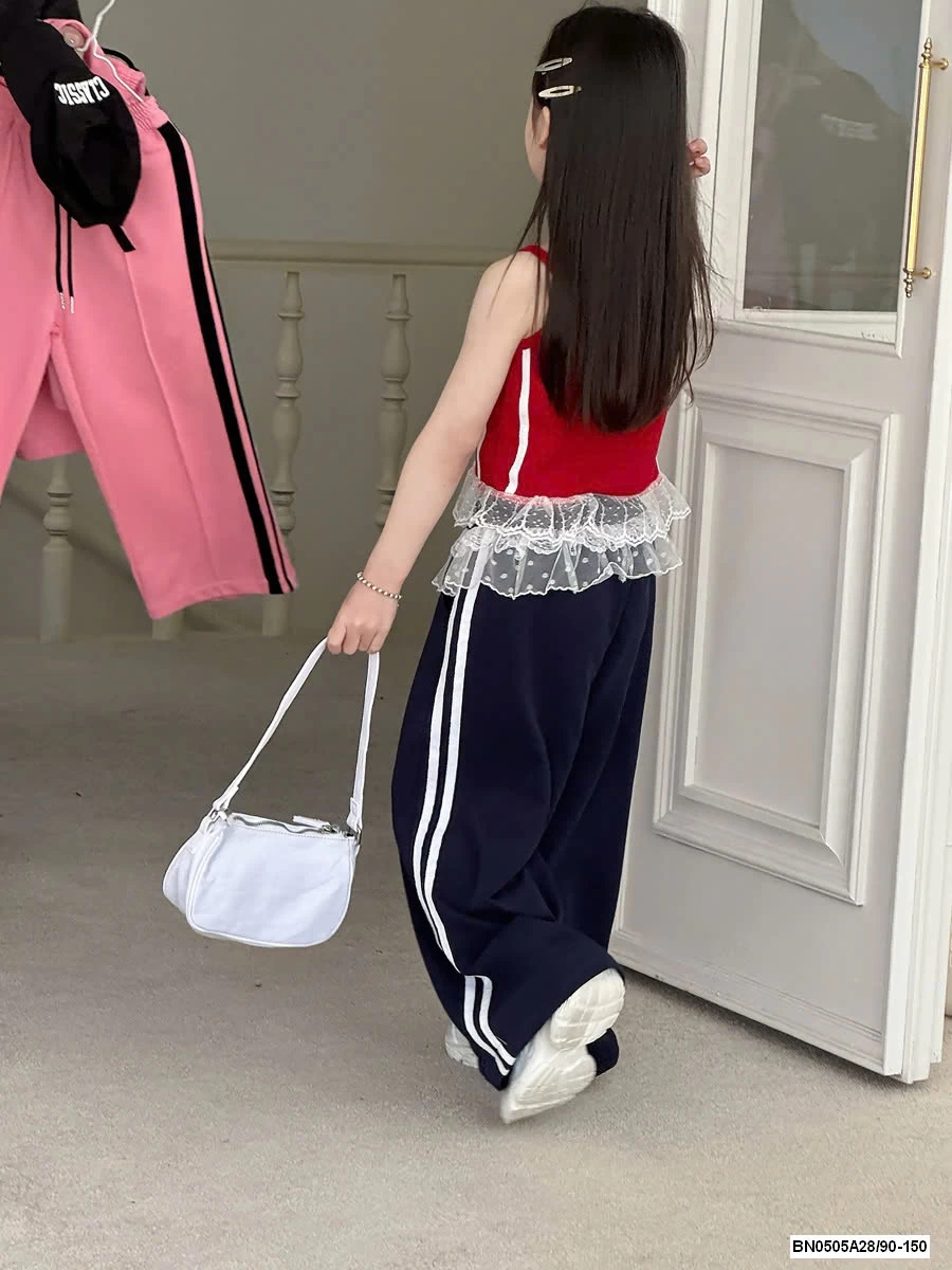 QUẦN SUÔNG SỌC BÊN CẠP PHỐI REN