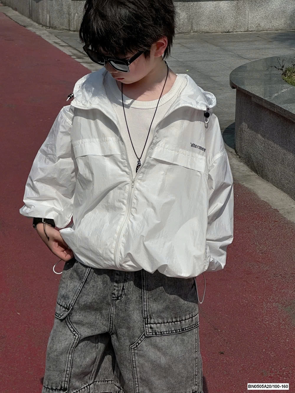 KHOÁC NẮNG MỎNG LIỀN MŨ