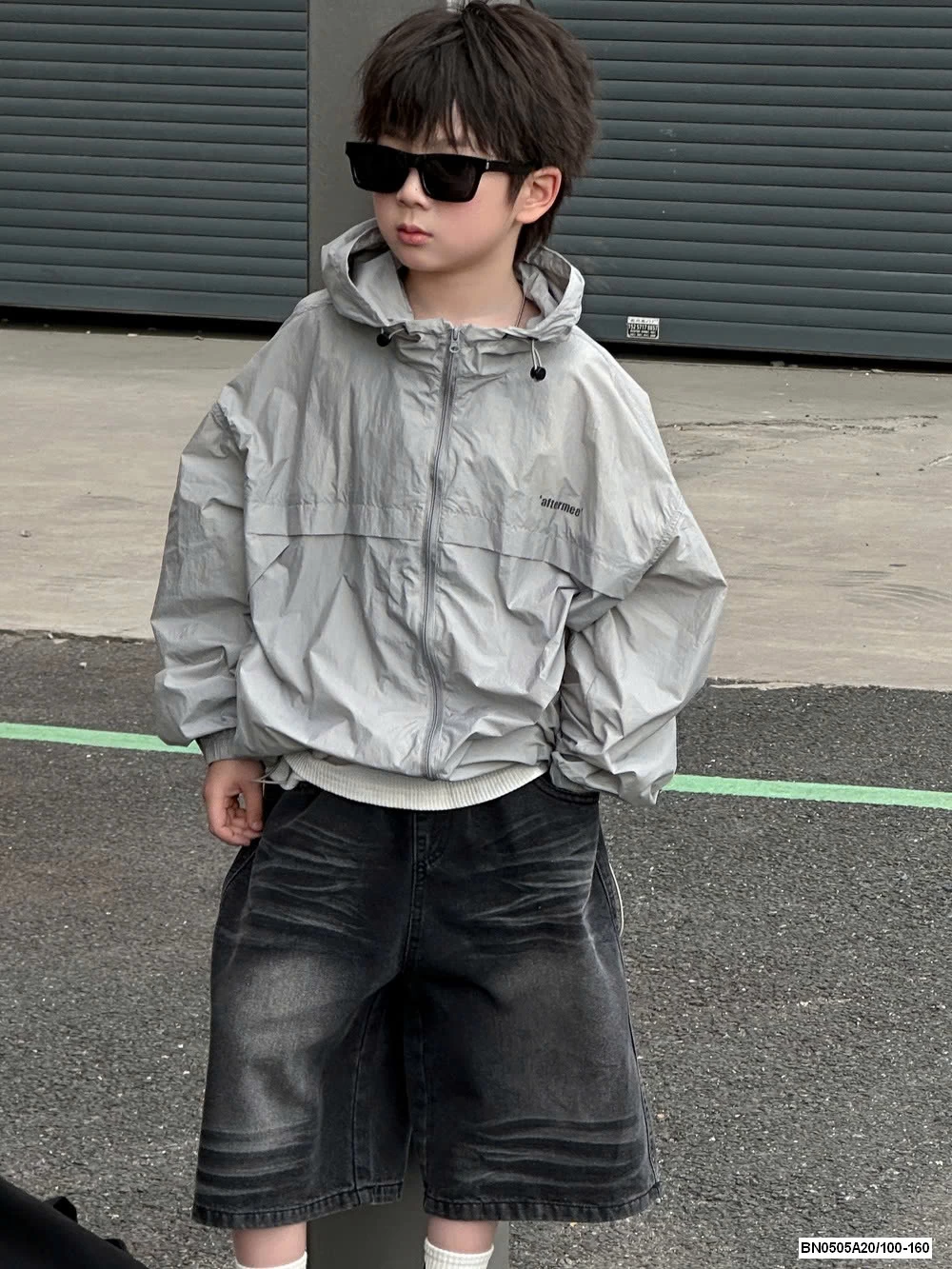 KHOÁC NẮNG MỎNG LIỀN MŨ