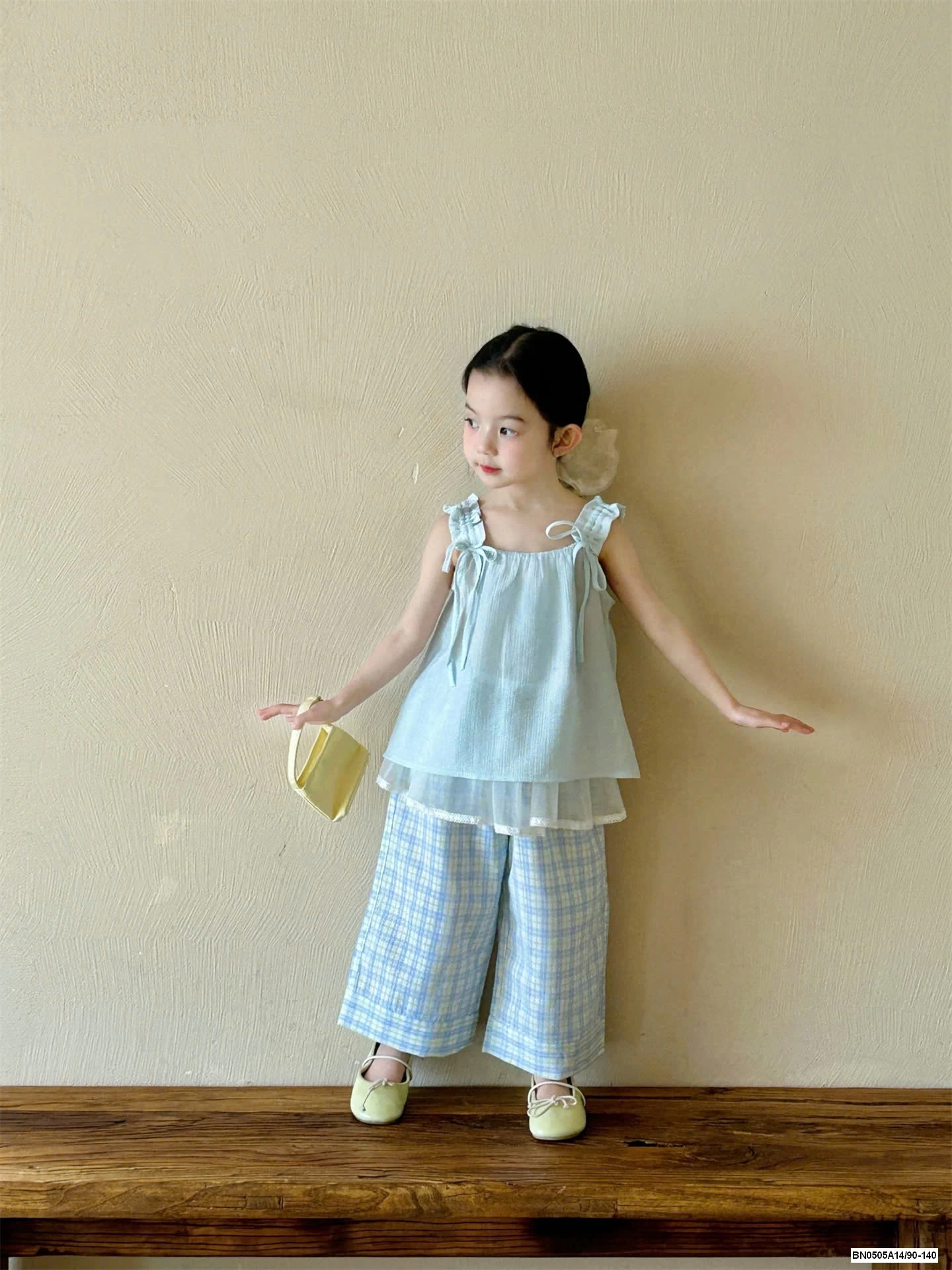 ÁO 2 DÂY BÁNH BÈO MIX QUẦN CARO