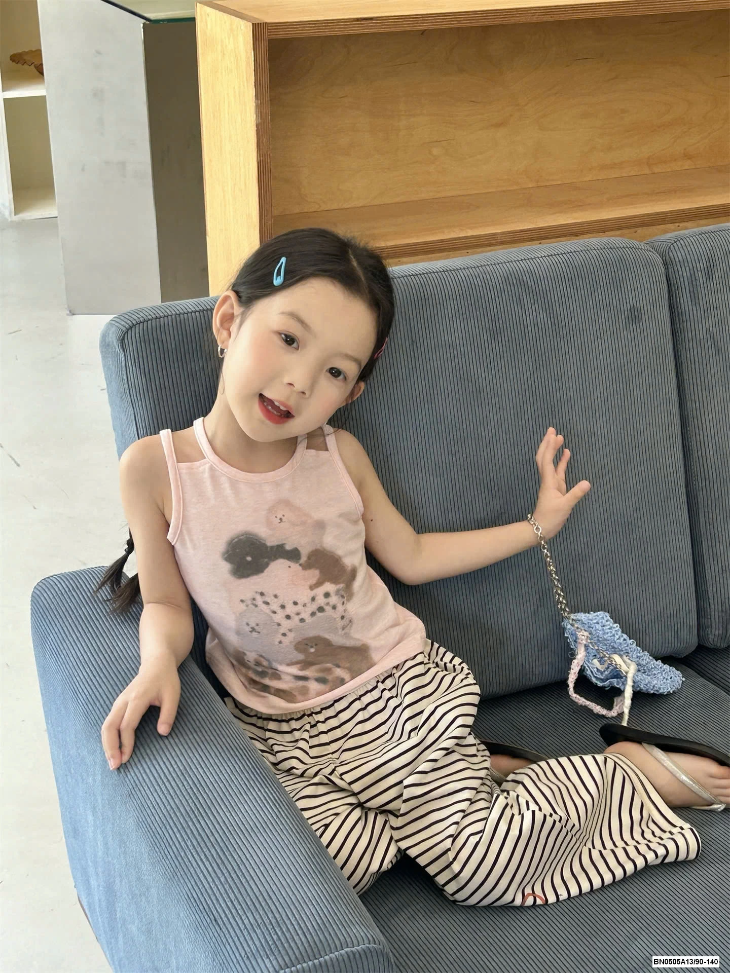 ÁO SÁT NÁCH MIX QUẦN SUÔNG KẺ