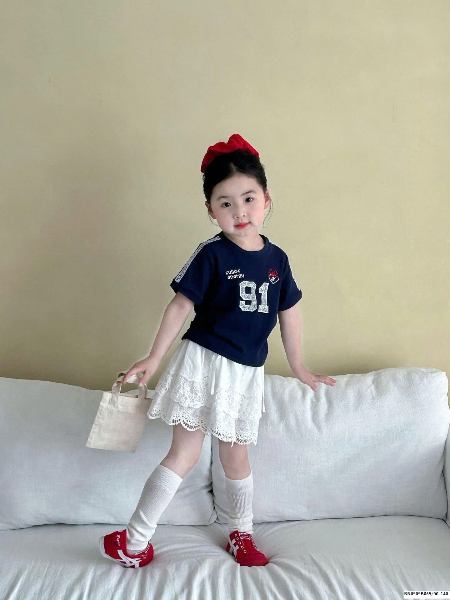 SÉT ÁO THUN SỐ 91 MIX QUẦN VÁY REN