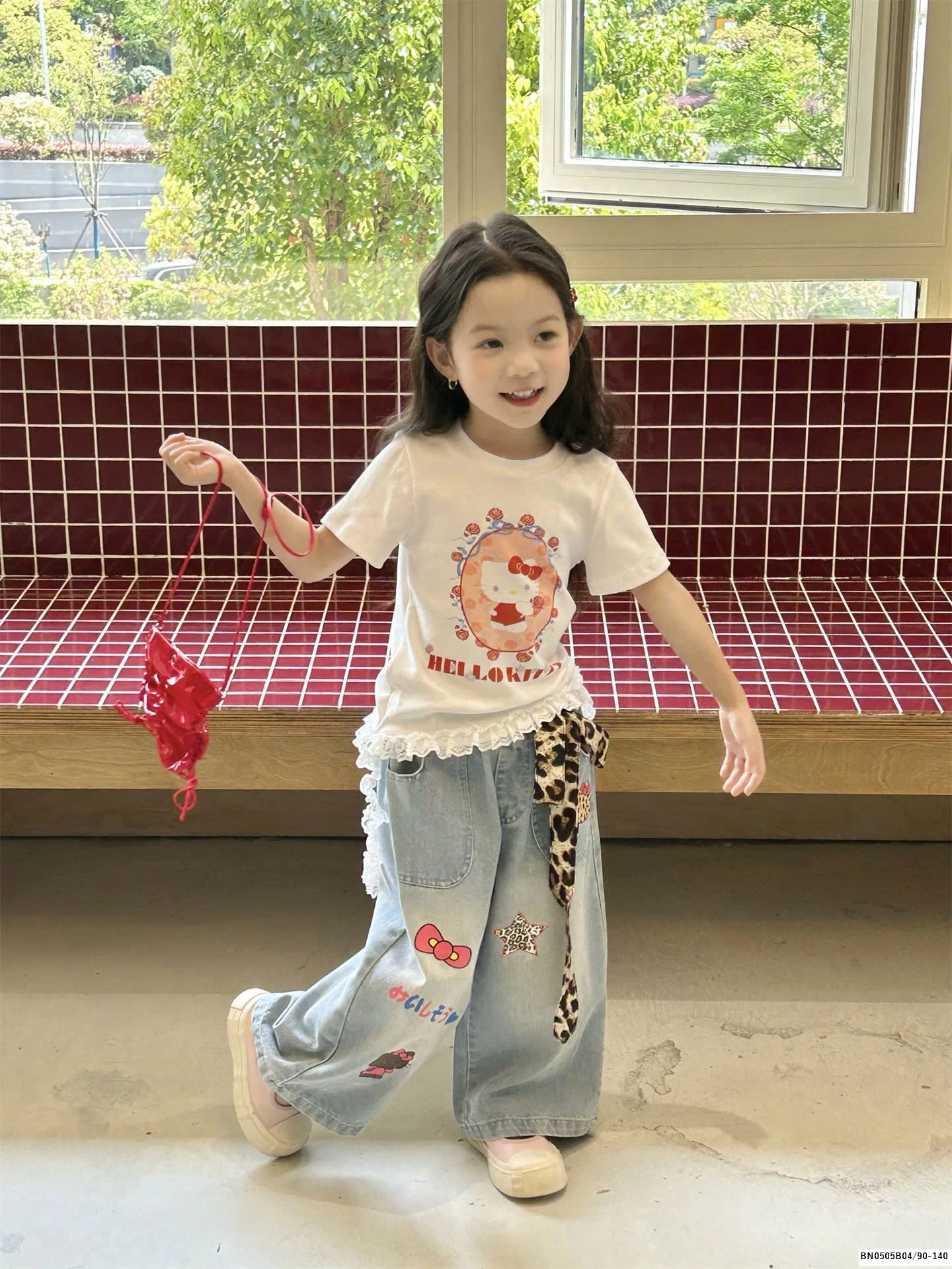 SÉT QUẦN JEAN SUÔNG IN HÌNH MIX ÁO THUN BÉ GÁI