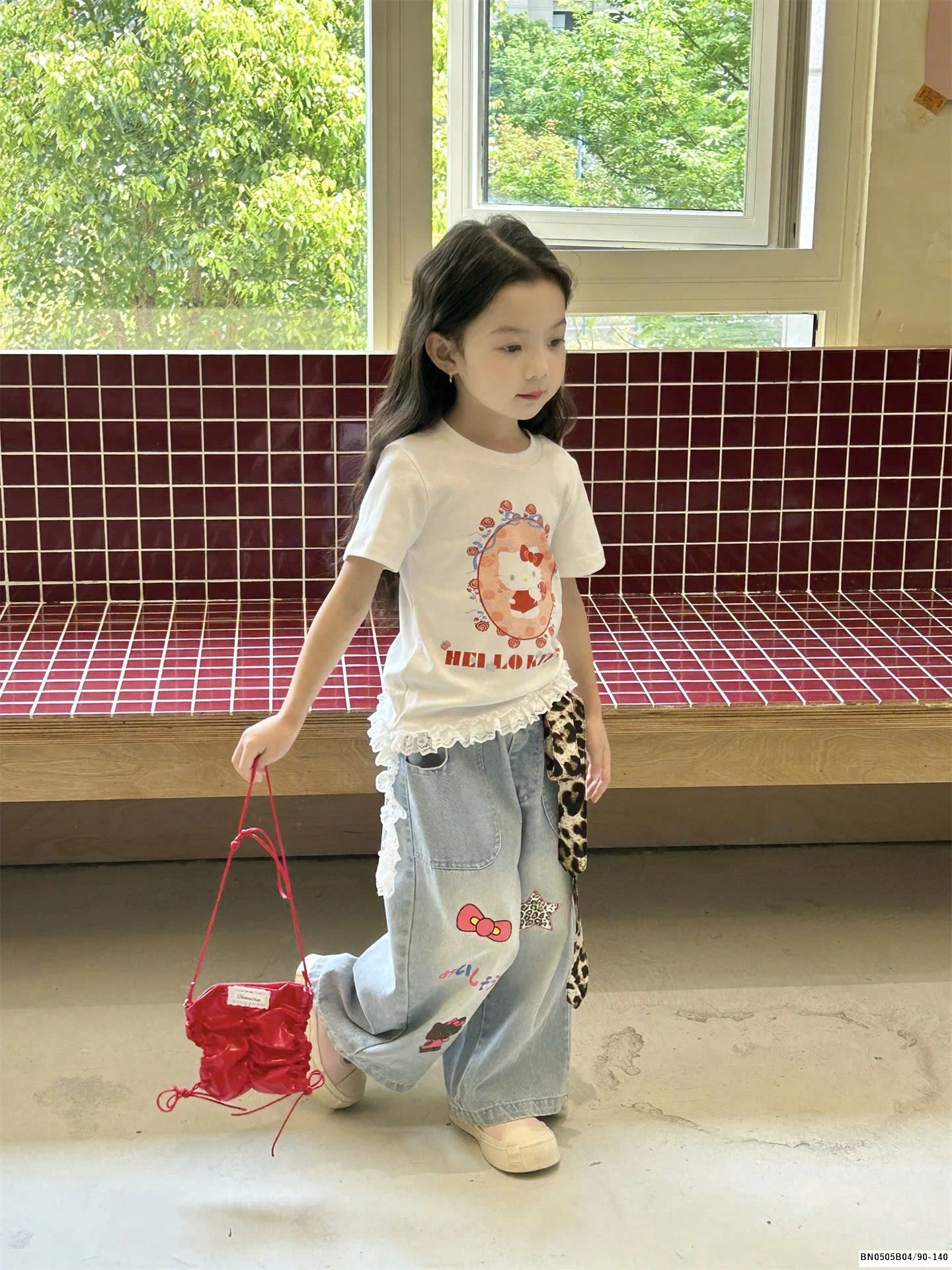 SÉT QUẦN JEAN SUÔNG IN HÌNH MIX ÁO THUN BÉ GÁI