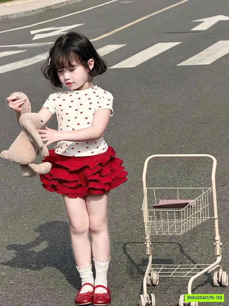 SÉT ÁO TRÁI TIM MIX QUẦN VÁY T&QKIDS