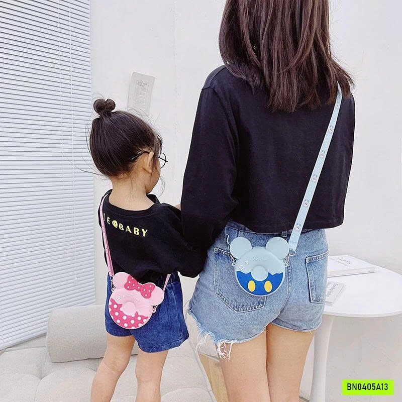 TÚI KITTY SILICON ĐÁNG YÊU