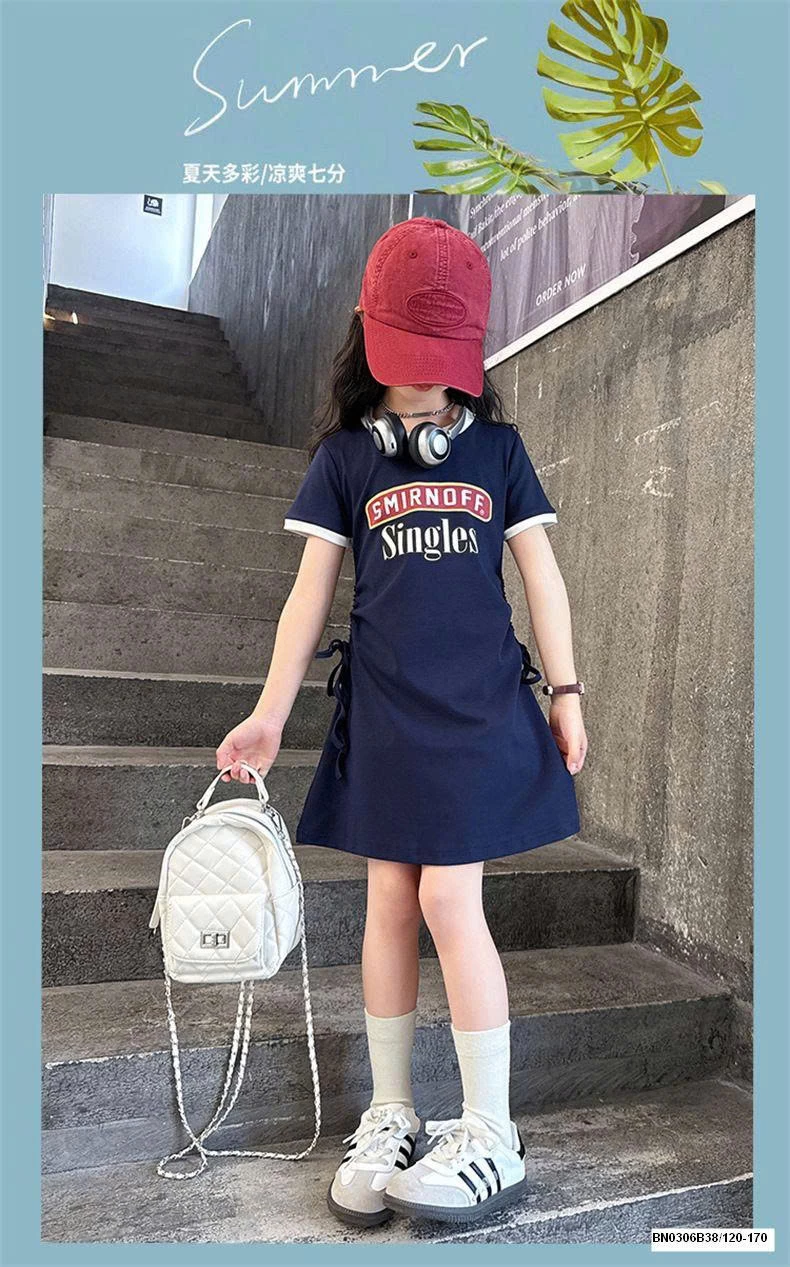 ĐẦM SUÔNG RÚT EO BÉ GÁI