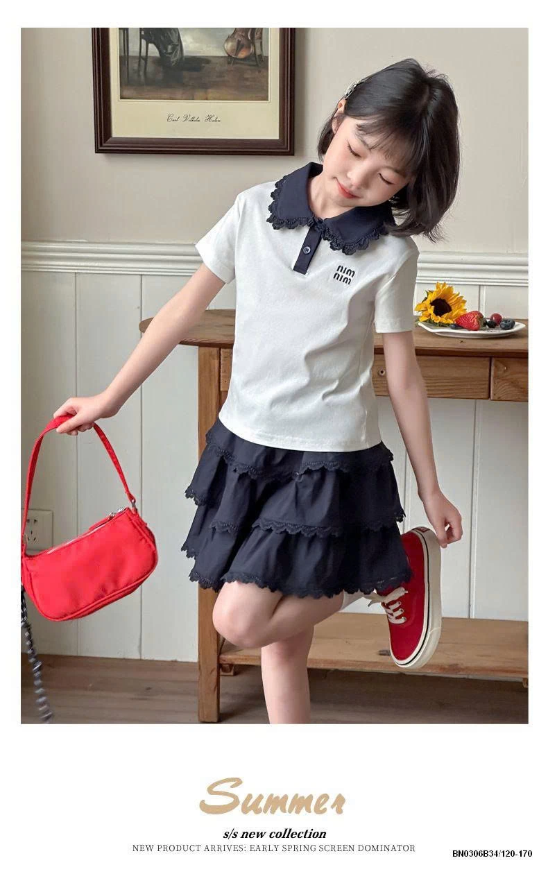 SÉT ÁO THUN MIN MIX CHÂN VÁY XỎE