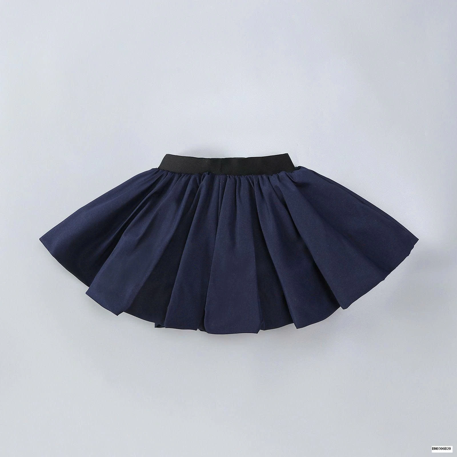 CHÂN VÁY XÒE CHO BÉ GÁI