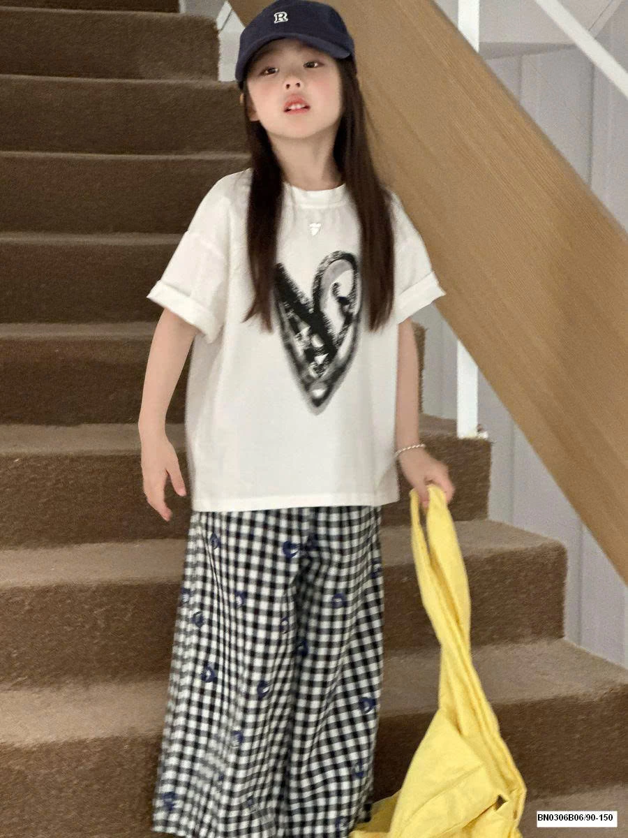 SÉT ÁO THUN TRÁI TIM MIX QUẦN SUÔNG CARO