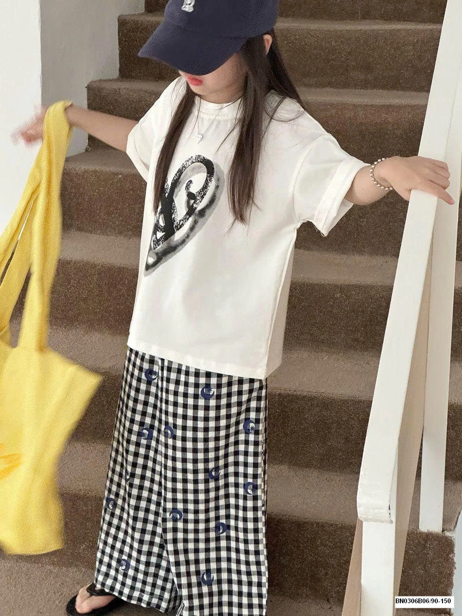 SÉT ÁO THUN TRÁI TIM MIX QUẦN SUÔNG CARO