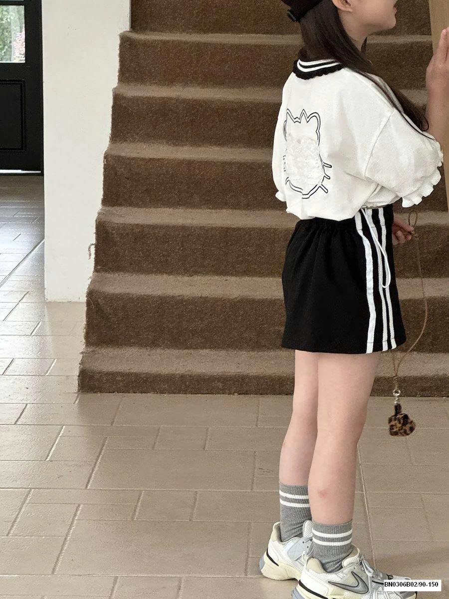 CROPTOP KITTY TAY LỠ CỔ POLO